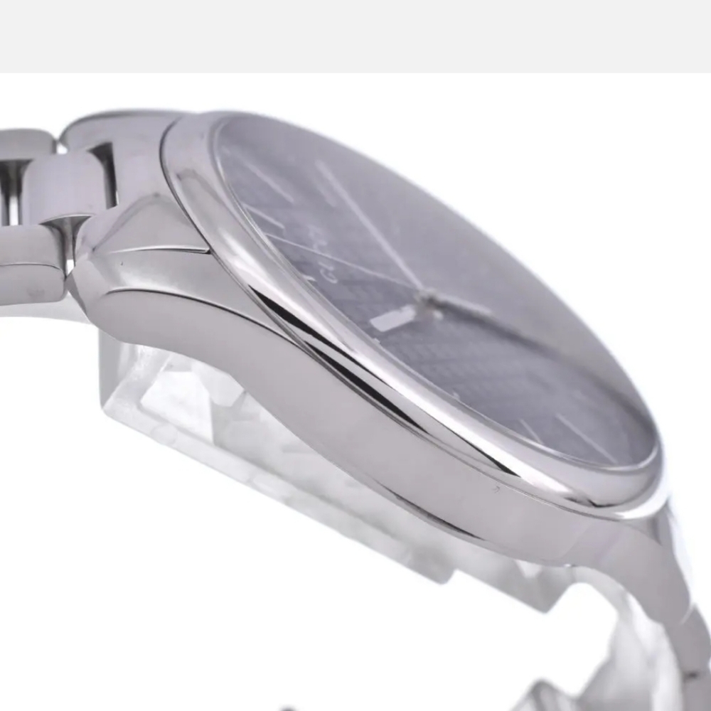 GUCCI ITALIAN LUXURY WATCH ⌚️ BLACK FACE SILVER BODY STUNNING! - Picture 4 of 7